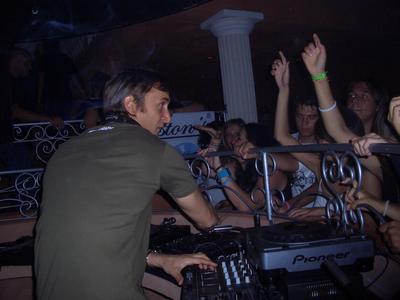 David GUETTA
