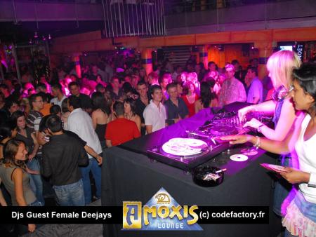 Female Deejays liva @ Amoxis : Photos de JP